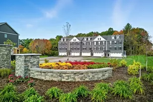 34 Elise Ave, Londonderry, NH 03053 - Photo 14