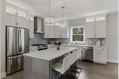 34 Elise Avenue #17, Londonderry, NH 03053 - Photo 16