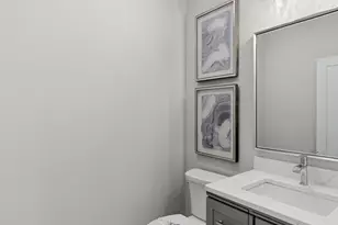 34 Elise Ave, Londonderry, NH 03053 - Photo 24