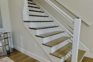 34 Elise Ave, Londonderry, NH 03053 - Photo 12