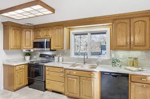 15 Old Marlboro Rd, Maynard, MA 01754 - Photo 12