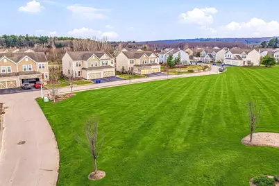 8 Crispwater Way #8, Hopkinton, MA 01748 - Photo 4