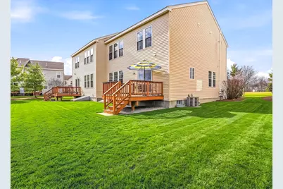 8 Crispwater Way #8, Hopkinton, MA 01748 - Photo 2