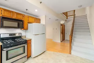 70 W Meadow, Haverhill, MA 01832 - Photo 10