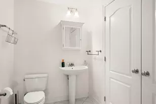 614 Pond St, Braintree, MA 02184 - Photo 10