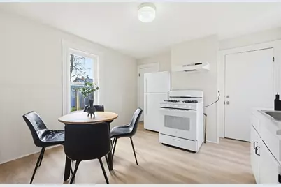 7 Hampshire St, Everett, MA 02149 - Photo 30