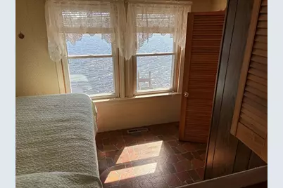 42 Taylor Point Rd, Pembroke, MA 02359 - Photo 18