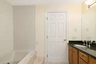 1 Sutton Pl, Weston, MA 02493 - Photo 18