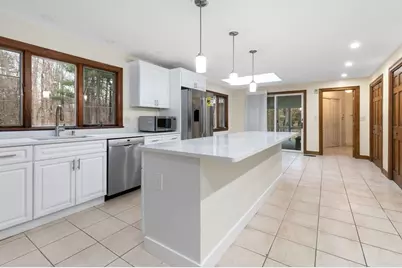 1 Sutton Place, Weston, MA 02493 - Photo 6