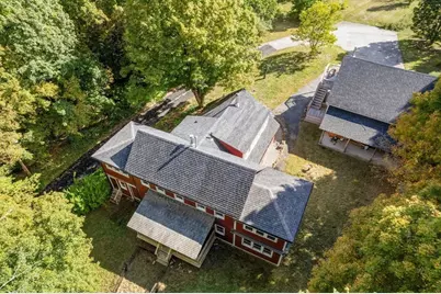 16 Summit Ave, Sturbridge, MA 01518 - Photo 8