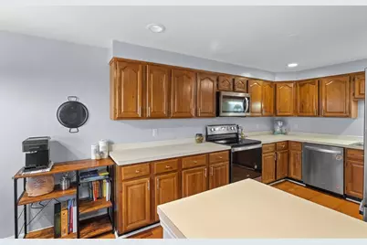 27 Lebeaux Dr #27, Shrewsbury, MA 01545 - Photo 8