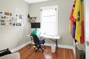 35 Essex St, Cambridge, MA 02139 - Photo 10