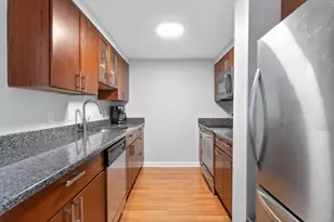 200 Captains Row, Chelsea, MA 02150 - Photo 8