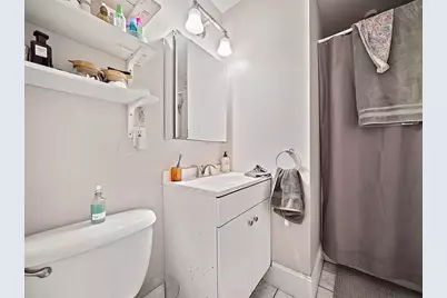 662 East 7th Street #2, Boston, MA 02127 - Photo 8