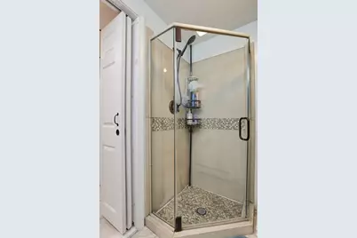 24 Clark St, Salem, MA 01970 - Photo 28