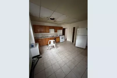 31 Rosedale Street, Boston, MA 02124 - Photo 4