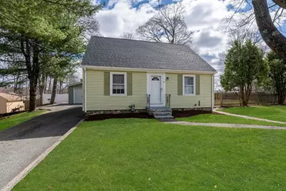 41 Clinton St, Marlborough, MA 01752 - Photo 4