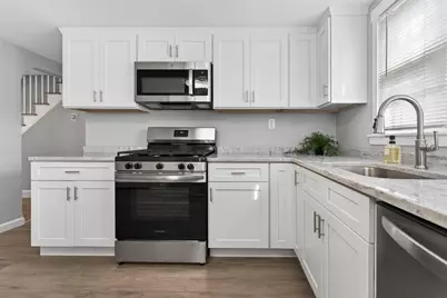 41 Clinton St, Marlborough, MA 01752 - Photo 8