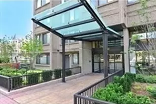 1731 Beacon St, Brookline, MA 02445 - Photo 2