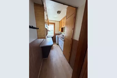 49 Perry Ave, Worcester, MA 01610 - Photo 20