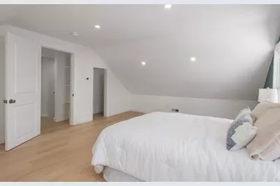 142 Concord St, Lowell, MA 01852 - Photo 22