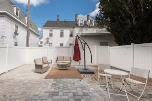 142 Concord St, Lowell, MA 01852 - Photo 32