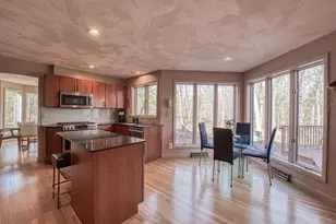 580 Mountain St, Sharon, MA 02067 - Photo 6