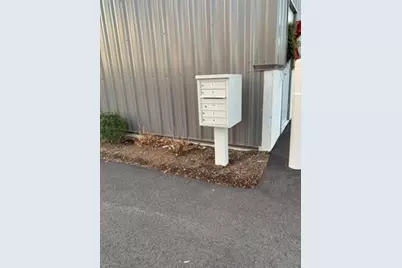 232-236 Huttleston Ave #1, Fairhaven, MA 02719 - Photo 16