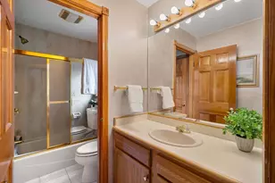 1 Briarwood Ln, Burlington, MA 01803 - Photo 32