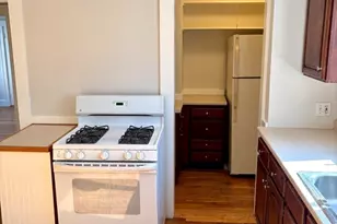 41 Century St, Medford, MA 02155 - Photo 18