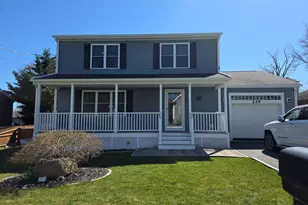 229 Concord St, Fall River, MA 02723 - Photo 2