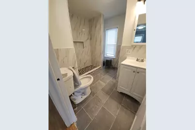 137 Cobb St, Springfield, MA 01119 - Photo 14