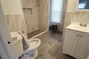 137 Cobb St, Springfield, MA 01119 - Photo 14