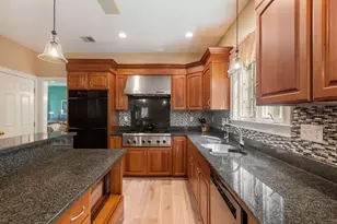 35 Fairbanks Dr, Wrentham, MA 02093 - Photo 10