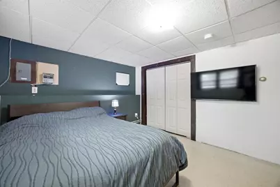 970 Crescent St, Brockton, MA 02302 - Photo 32