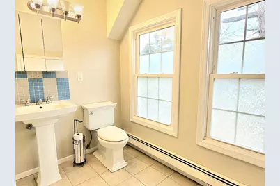 970 Crescent St, Brockton, MA 02302 - Photo 22