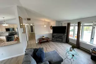 132 Ondrick Dr, Chicopee, MA 01020 - Photo 10