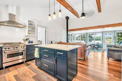 21 Green Acres Ln, Sandwich, MA 02644 - Photo 6