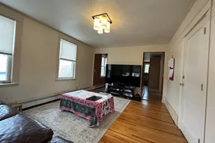 7 Wingate St, Shrewsbury, MA 01545 - Photo 2