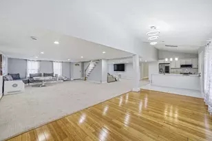 222 E Main St, Georgetown, MA 01833 - Photo 12