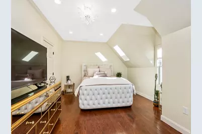 50 Rowe Street #1, Newton, MA 02466 - Photo 22