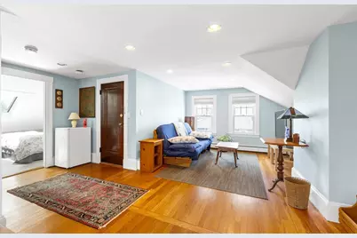 390 Weld St #2, Boston, MA 02132 - Photo 16