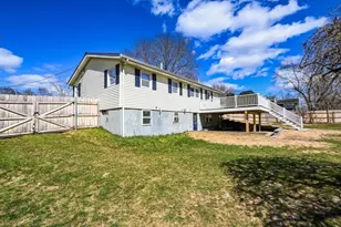 371 Tremont St, Dighton, MA 02764 - Photo 28