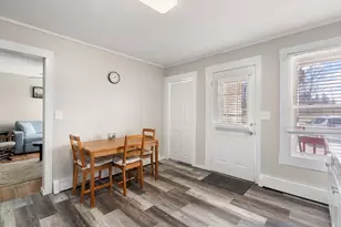 37 Wells St, Oxford, MA 01542 - Photo 4