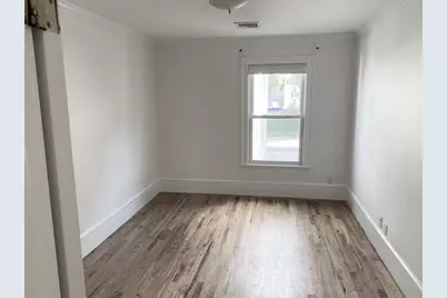 8 White Ave, Brookline, MA 02467 - Photo 32