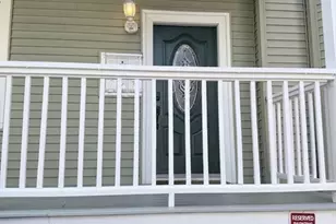 8 White Ave, Brookline, MA 02467 - Photo 4