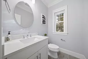 29 Bridge St, Lexington, MA 02421 - Photo 10