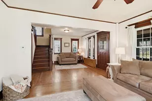 70 Hopkins Pl, Longmeadow, MA 01106 - Photo 4