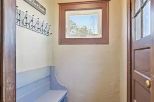 70 Hopkins Pl, Longmeadow, MA 01106 - Photo 14