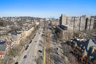 1762 Beacon St, Brookline, MA 02445 - Photo 14